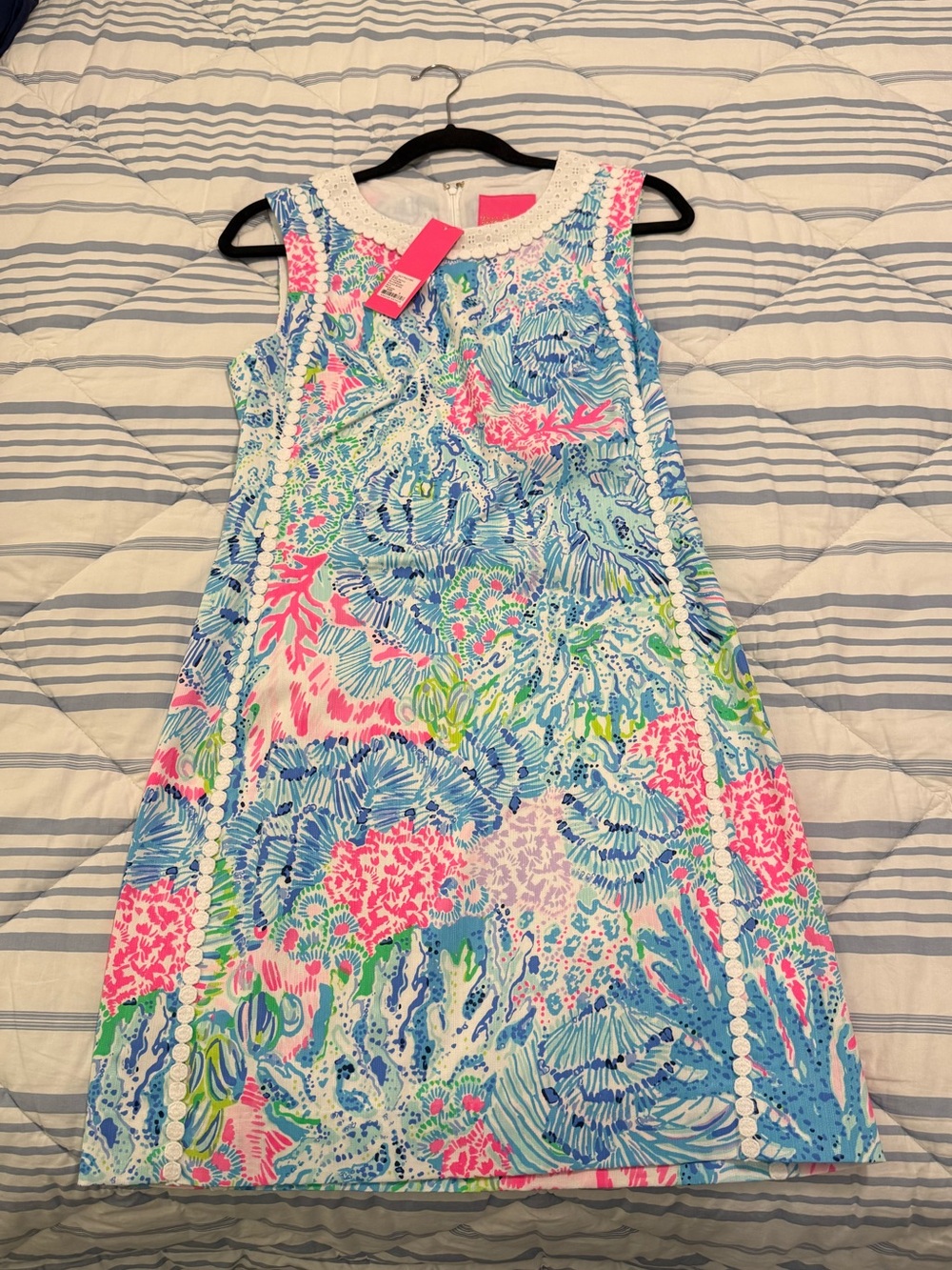 Women’s Sleeveless Coral-Print Shift Dress - Pink & Blue